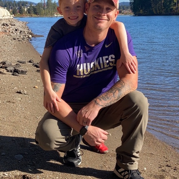 Meet your Posher, Adam - Picture 8 of 10